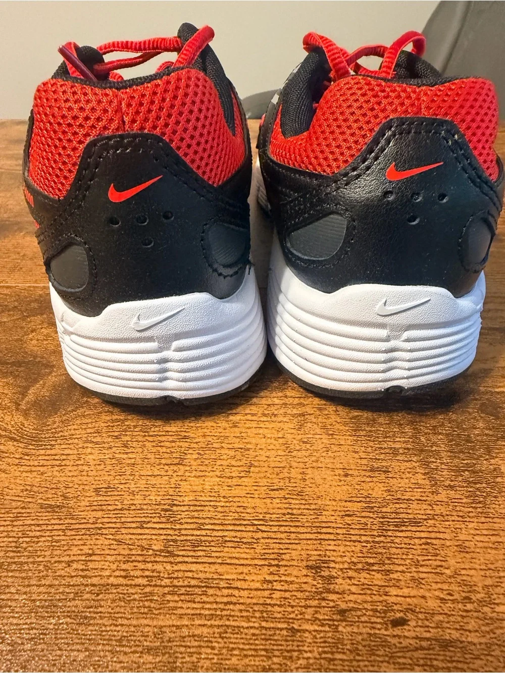 Nike P-6000 Red and Black 6Y/7.5W